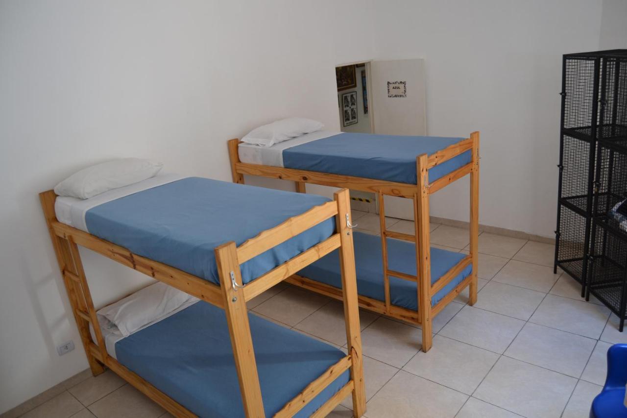 Casa Malala Hostel *